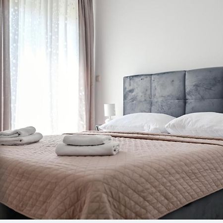 Apartments M Kožino エクステリア 写真