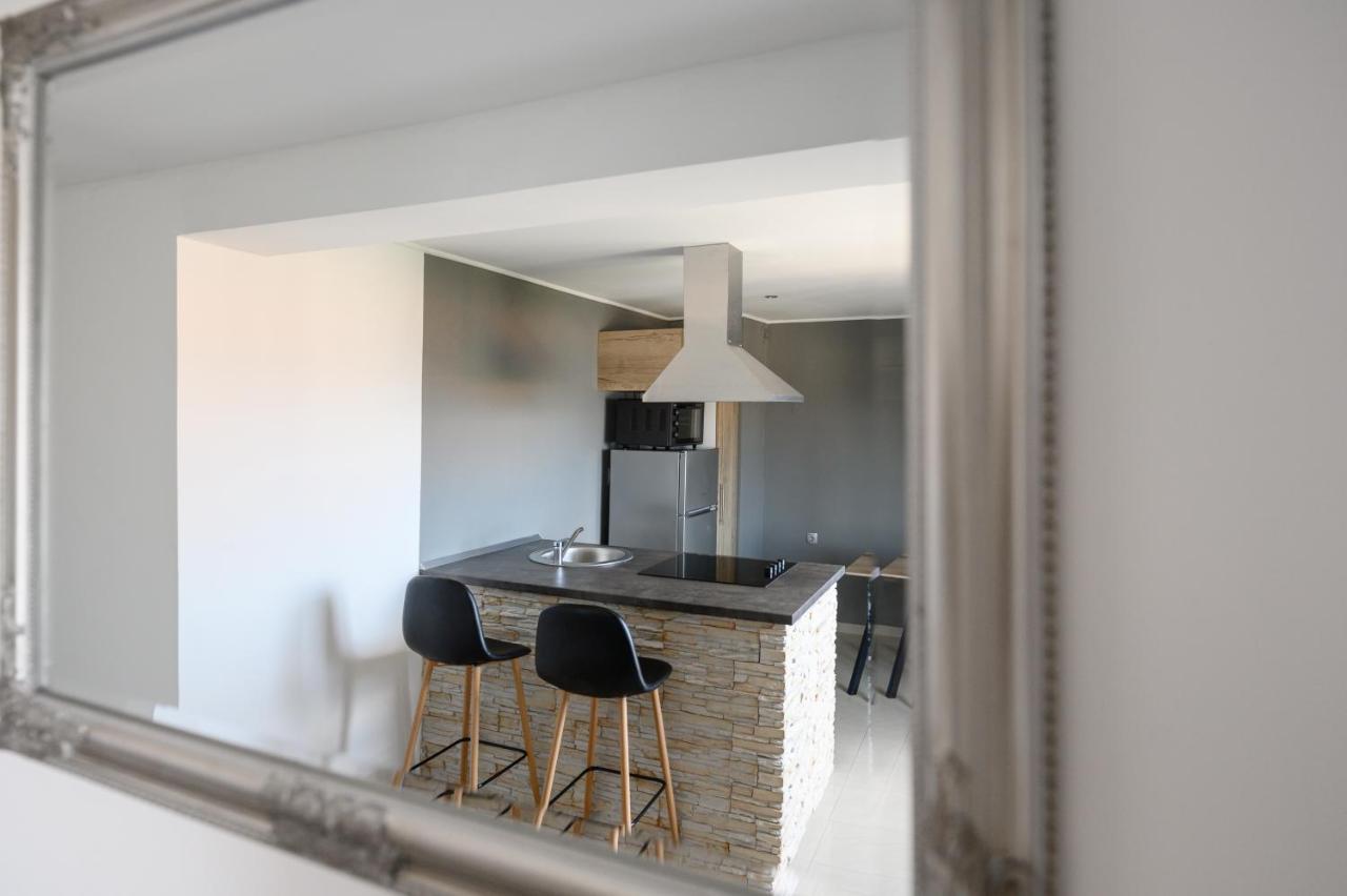 Apartments M Kožino エクステリア 写真