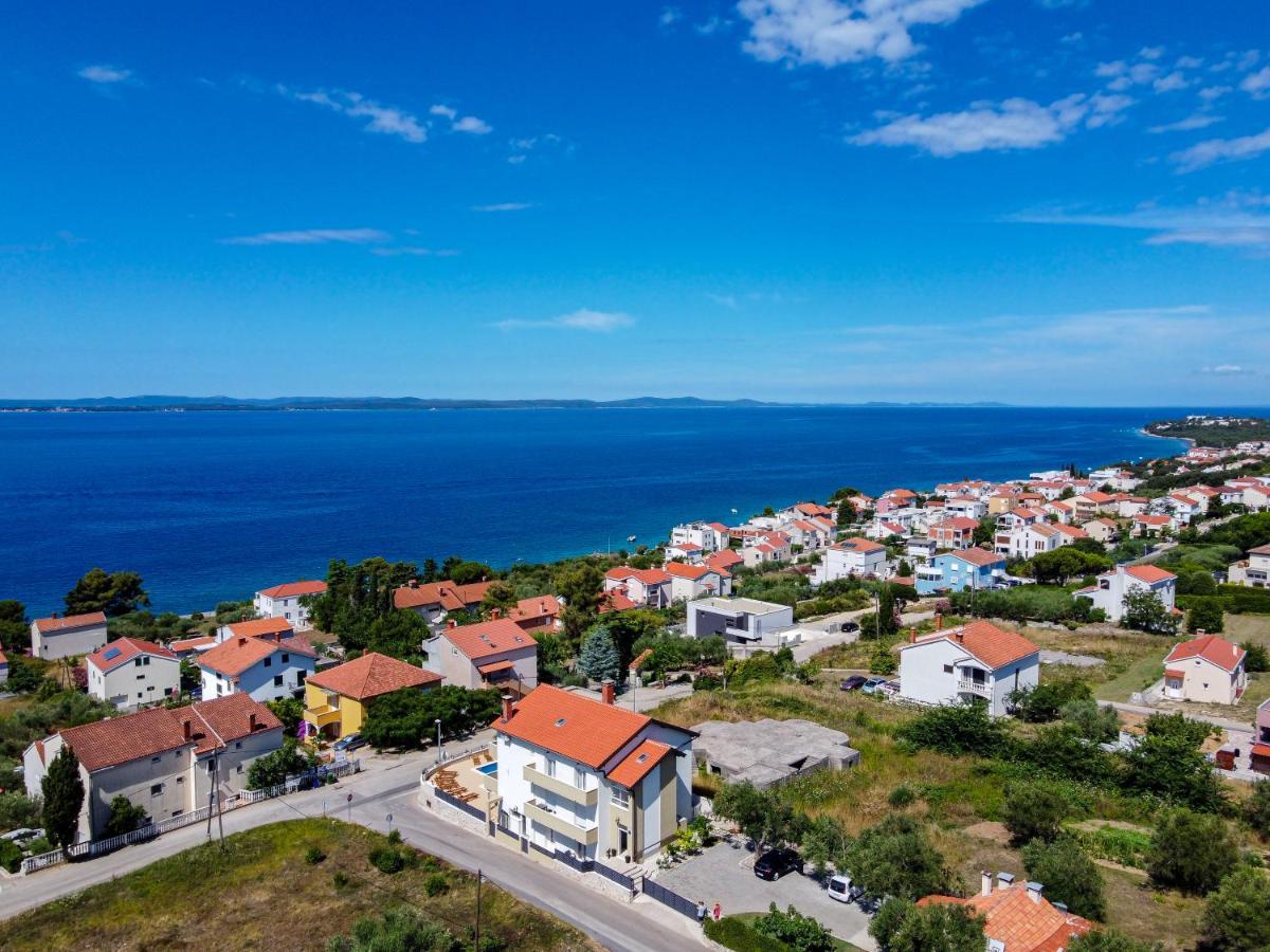 Apartments M Kožino エクステリア 写真