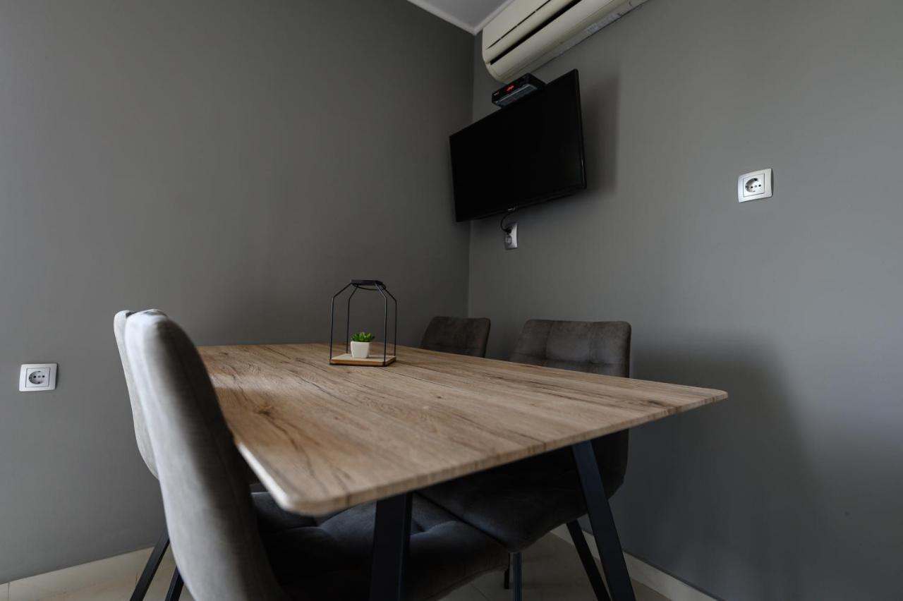 Apartments M Kožino エクステリア 写真