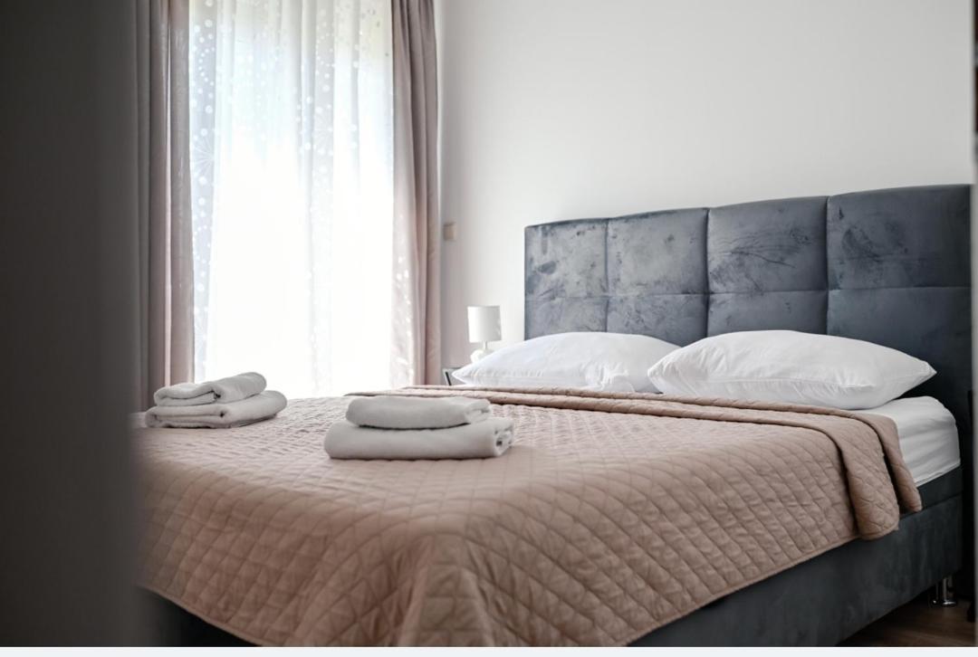 Apartments M Kožino エクステリア 写真